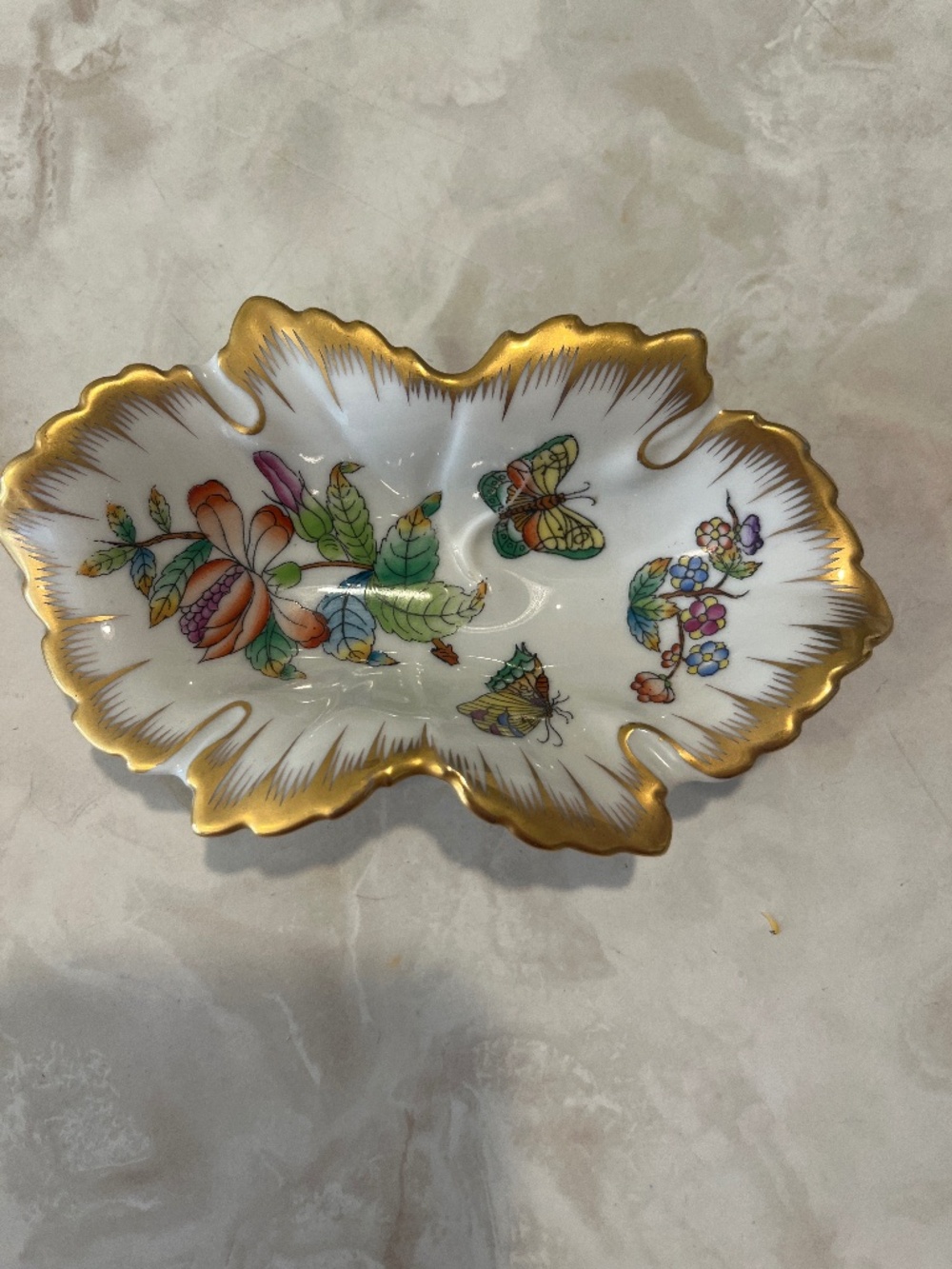 Herend Hungary Queen Victoria China
